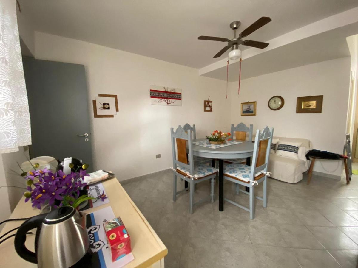 Apartmán A Casa Di Mamma Alghero Exteriér fotografie